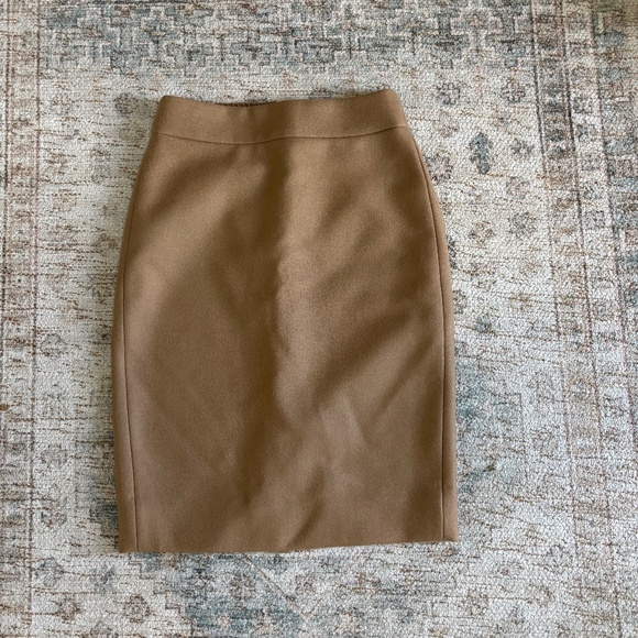 J.Crew No.2 Pencil Skirt- tan 000P - Picture 1 of 8